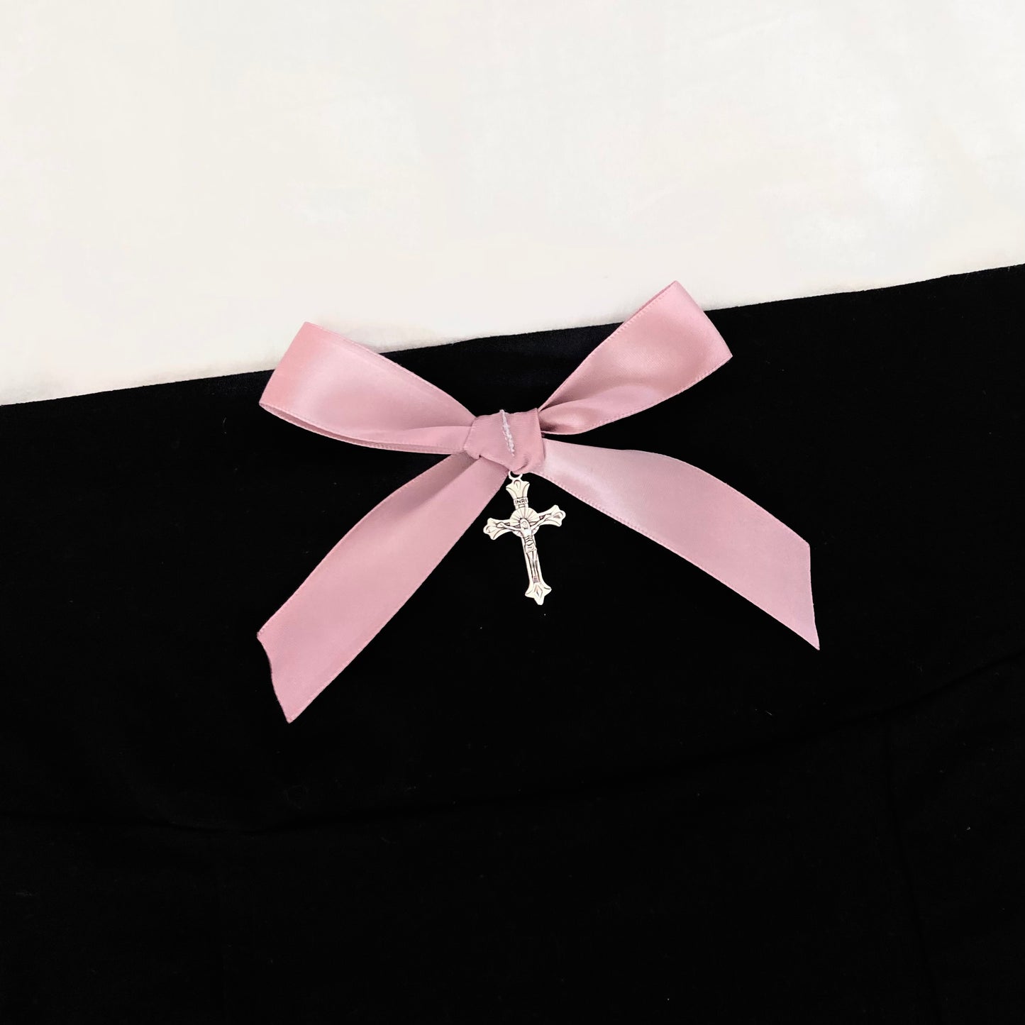 ‘lily’ top
